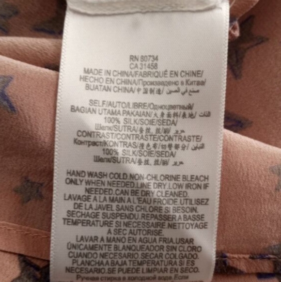 BCBGMaxAzria Pink Star Print Silk Blouse with Navy Accents Sz.S EUC. - Picture 8 of 8